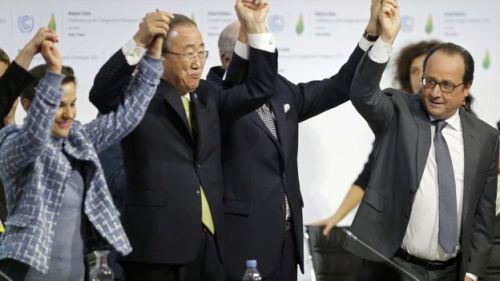  Image copyright Reuters Image caption UN Secretary-General Ban Ki-moon and French President Hollande join in the celebrations 
